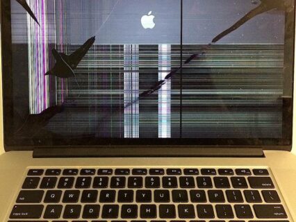 Shattered Macbook Pro screen - accidental damage insurance is worth it